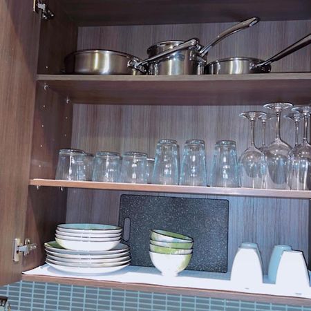 Luxury 2 Bedroom Condo Торонто Экстерьер фото